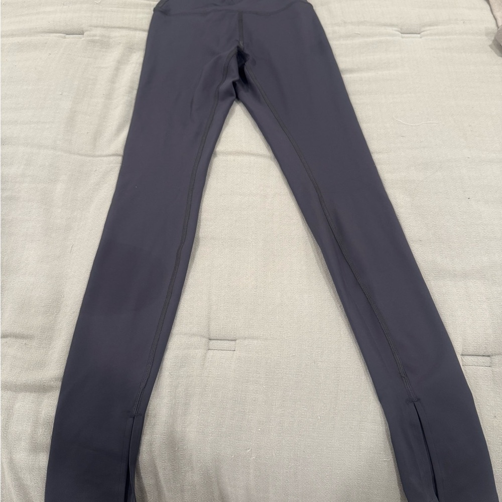 Dark Gray Alo Leggings